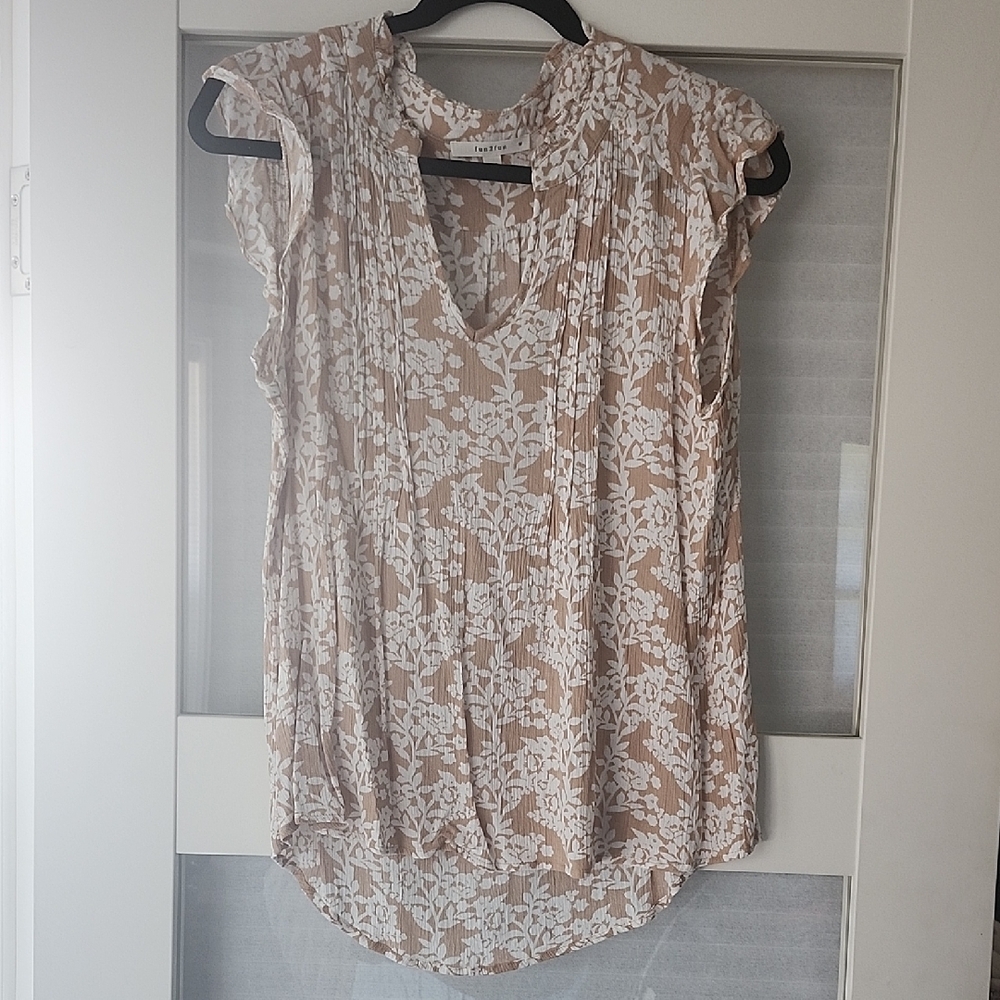 Fun 2 Fun Cream Ruched Blouse
